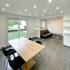 Charmant T3 Avec Balcon Appartement Saint-Fons